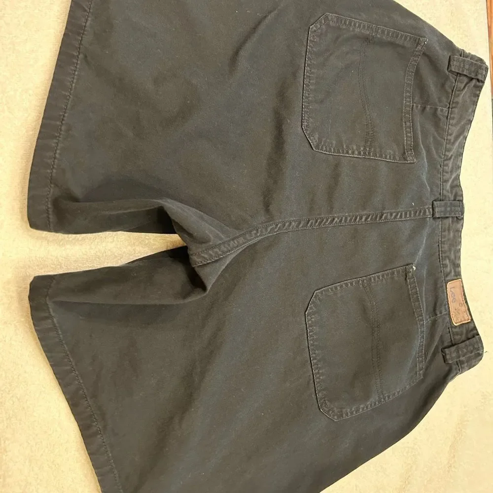 Lee Navy blue Flat Front Shorts Casual Style size 14